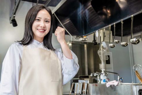 【紹介】スキー場の食堂で簡単な調理・盛り付け