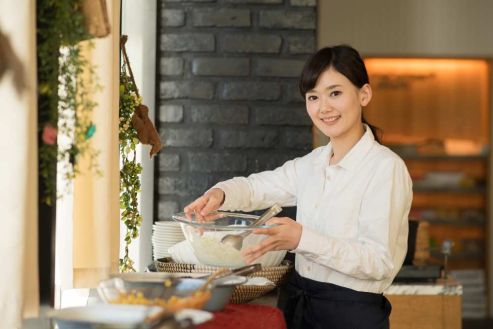 【紹介】スキー場のレストランスタッフ