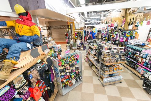 【紹介】スキー場のショップで用具販売/短期