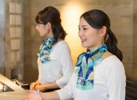 【紹介】宿泊施設のフロント・受付STAFF