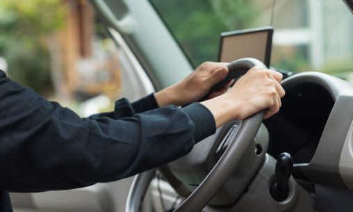 【紹介】ホテルグリーンプラザ白馬/除雪スタッフ