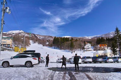 【紹介】乗鞍高原のスキー場で駐車場スタッフ