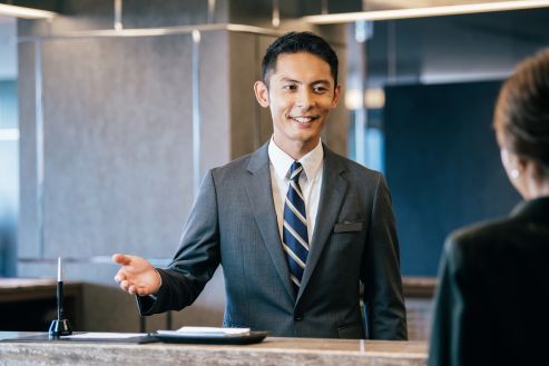 【紹介】ホテルのナイトフロント・巡回