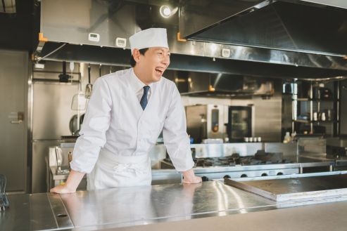 【紹介】ホテルで和食の調理